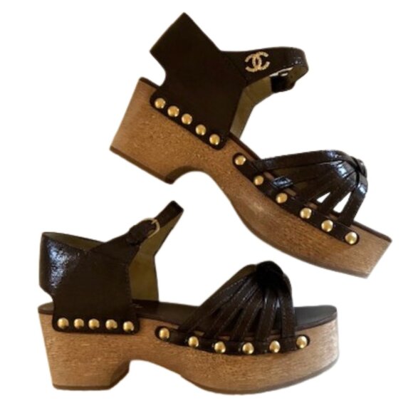 CHANEL Dark Brown Leather Platform Clog Sandals | 2.75” Heel | Size 39 - Picture 3 of 15